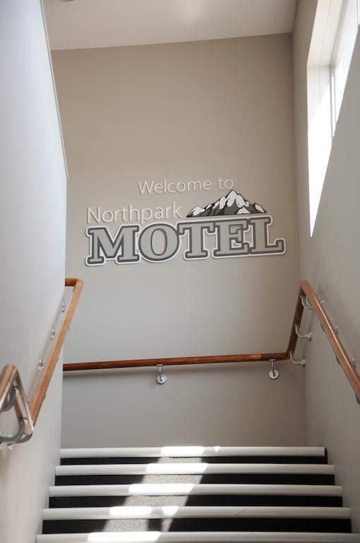 Northpark Motel ティマル エクステリア 写真